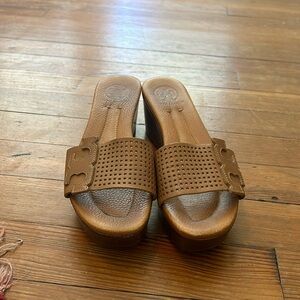 Tory Burch Tan Leather Wedge Slides